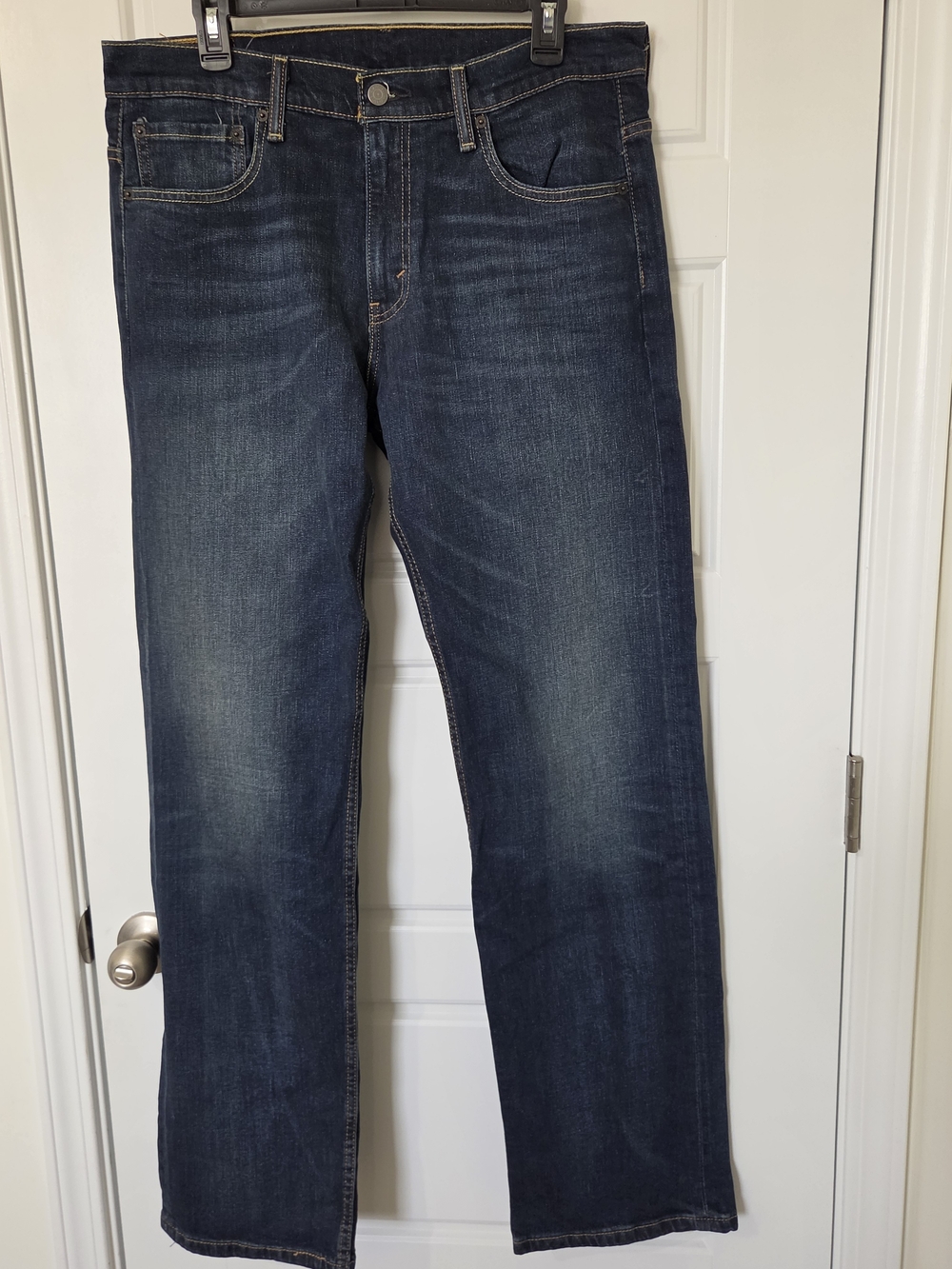 Men's Levi's 569 Jeans Size 32x36 NWT
